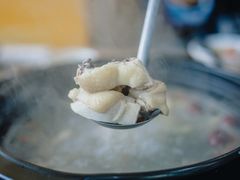 清远鸡-濠轩阁特色生蚝火锅(水湾路店)