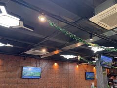 -云晓光头烧烤吧(德平路店)