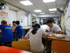 大堂-草桥清真牛肉锅贴扁食店