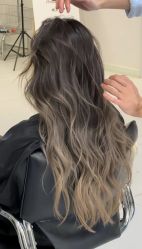 -Hello Lady发型设计