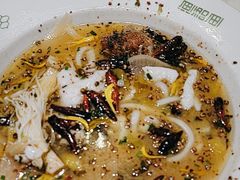 -渔语鱼酸菜鱼新川菜(来福士店)
