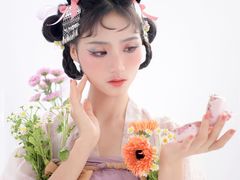 -金夫人化妆摄影职业培训学校