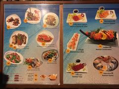 菜单-卷心菜和避孕套餐厅(Pattaya)