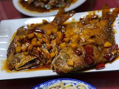 干烧鲳鱼-雅仕聚酒馆