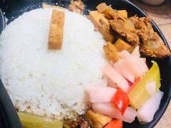 蜜汁猪软骨饭-好人民间小吃·番茄鱼酸菜鱼(木渎悠方店)