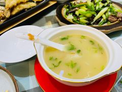 松茸煲鱼翅/位-君霖海鲜私房菜(春柳店)