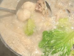 -陈大锅·岳阳鱼馆·地道岳阳菜(美食街店)