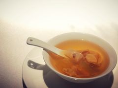 花胶鲍鱼煲瘦肉-粤界(望京金辉店)