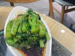 -彩虹站·香港烧腊茶餐厅