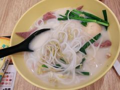 -谭仔米线(皇庭广场店)
