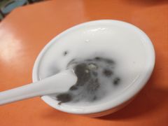 杨记杏仁黑芝麻-姚氏祖传糖葱薄饼(华坞店)