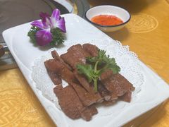 -东方之猪四更烤乳猪(金垦总店)