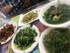 -泸沽肴(泸沽湖大洛水村农村信用社旁店)