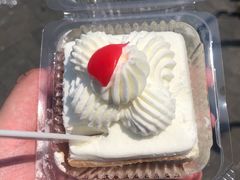 鲜奶小方蛋糕-红宝石·鲜奶小方·海派西点房(丰庄店)