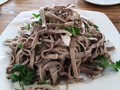 -溢心园香河肉饼总店