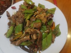 -春明狗肉馆(园丁花园店)