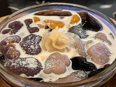 紫薯芋圆仙草奶冻-Let's Taipei 非常烘焙(太古里店)