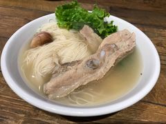 特级龙骨面线汤-松发肉骨茶SongFa(静安嘉里中心店)
