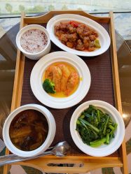 -臻康乃馨月子中心(集美店)
