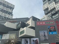 -资和信百货商场