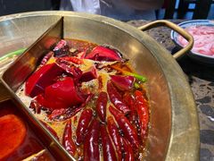 奔驰锅红锅-叁口煮市井老火锅(春熙路店)