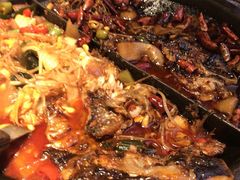 -鸣记脆皮烤鱼·海鲜烤鱼(三八广场店)