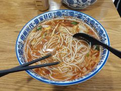 水煮鱿鱼须米线-贵州米线(童家巷店)