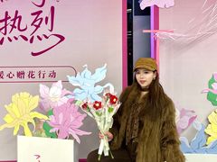 -新百广场(地铁站)