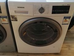 -苏宁易购(Suning Pro南京山西路店)