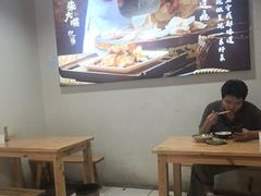 -朱大嘴肥肠血旺(福字街店)