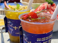 草莓山楂汁-生活如沸·顺德水牛奶火锅(人民广场店)