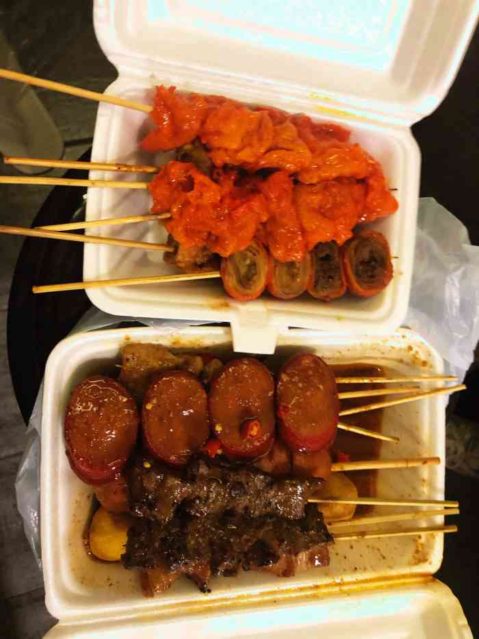 庙街小食-"香港凌晨3点吃宵夜,钵兰街旁边,庙街小吃."-大众点评移动版