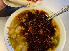 腊牛肉夹馍-马鑫胜夜宵肉丸胡辣汤