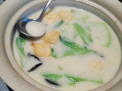 鱼汤煮时蔬-柿合缘新京菜(国金中心商场店)