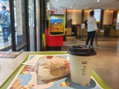 -麦当劳(静安寺店)