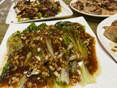 -超越海鲜屋(飞龙物业店)