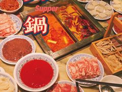 -月满大江火锅(总府路店)