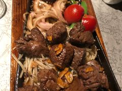 铁锄牛排-穹六人间 people 6(岳阳路店)