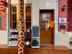 门面-长颈鹿咖啡(大学路店)
