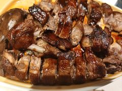 -八府香鸭·啫啫煲(华山路店)