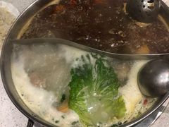 鸳鸯锅底-重庆巴渝火锅(钟家村店)