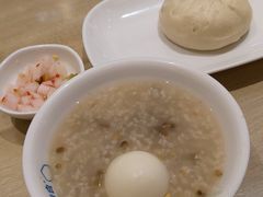 -李与白包子铺(桐梓林店)