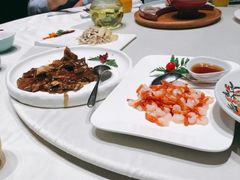 手剥河虾仁-蝶园·装修中(BFC外滩金融中心店)