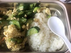 -长安大学渭水滋兰苑餐厅