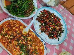 -洪霞餐馆