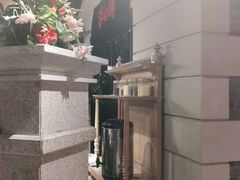 -沪小胖小龙虾(淮海中路旗舰店)