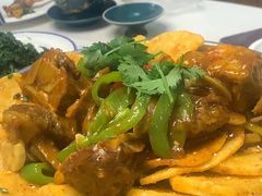 -三江源美食城