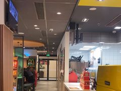 -麦当劳(百联西郊购物中心店)