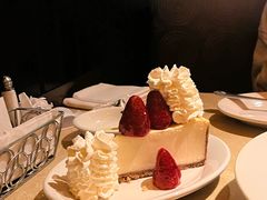 -The Cheesecake Factory芝乐坊餐厅(兴业太古汇店)