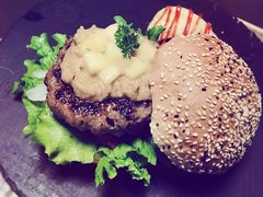 -HIGH FIVE哈福手工汉堡(桂林路店)